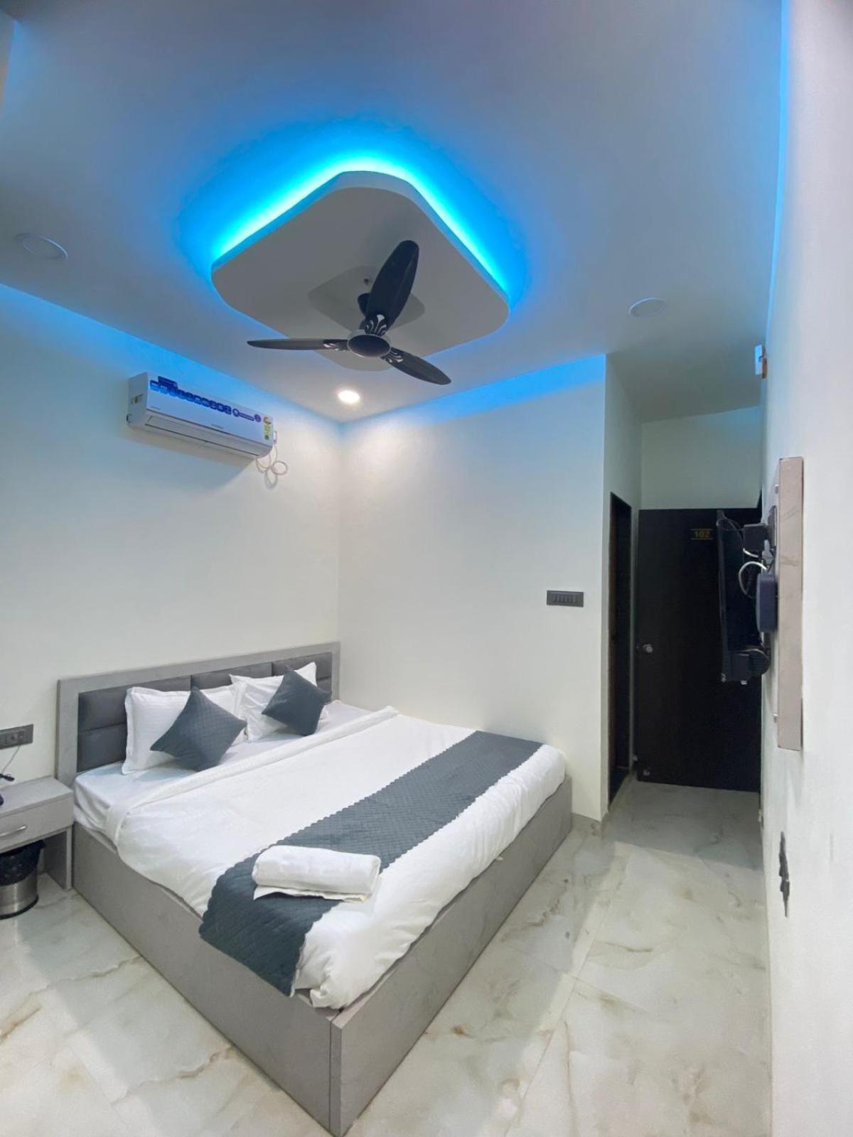Hotel Sky City Nagpur Exterior foto